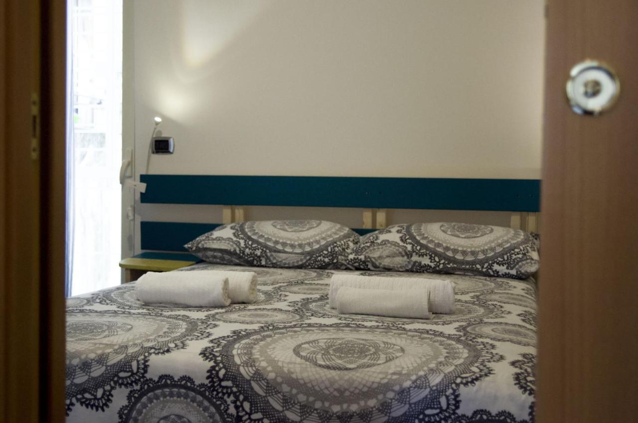 Sonnino House Apartment Bari Bagian luar foto